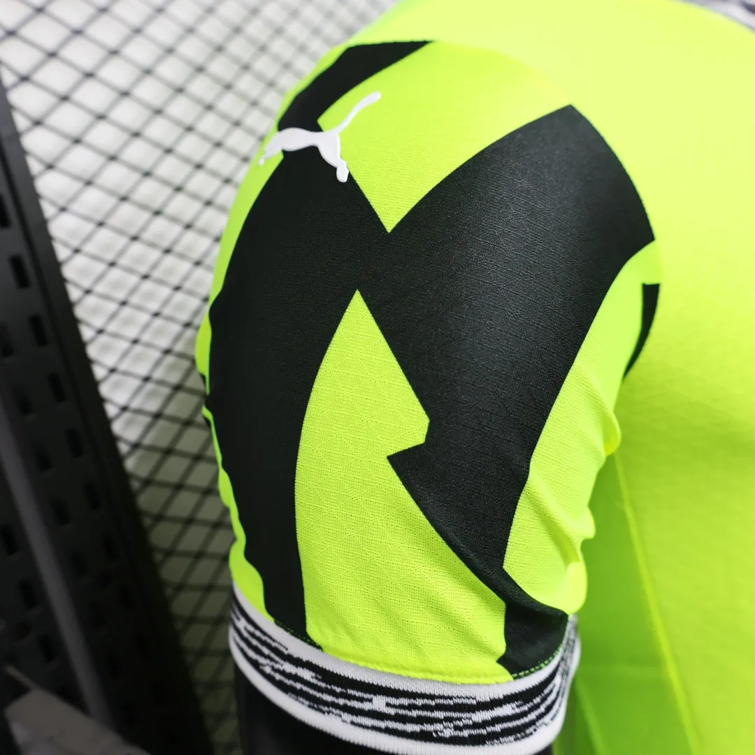 Puma Borussia Dortmund Jersey - Image 6