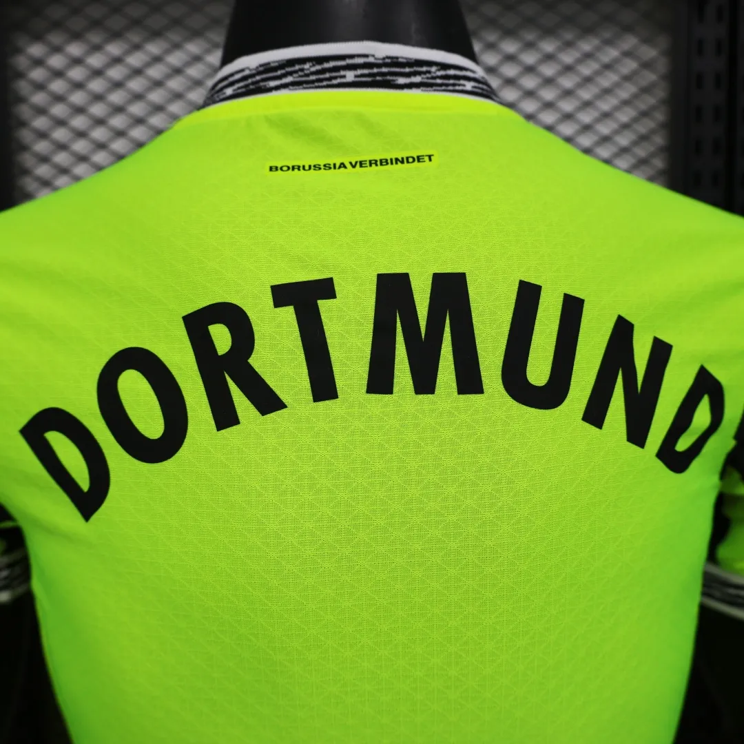 Puma Borussia Dortmund Jersey - Image 11