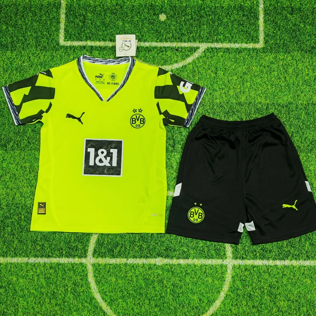 Puma Borussia Dortmund Kids Kit - Image 2