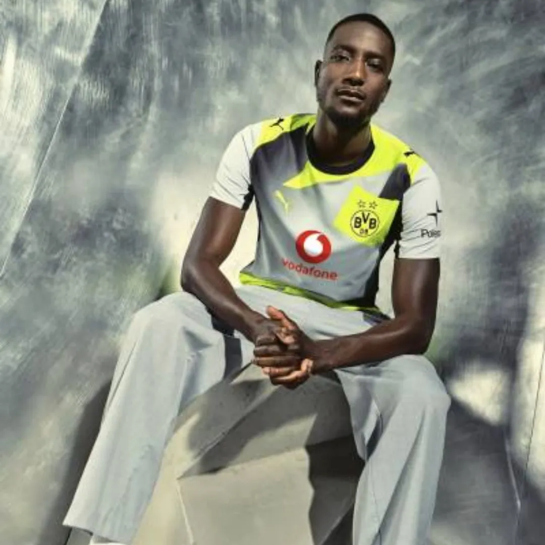 Puma Borussia Dortmund Jersey - Image 5