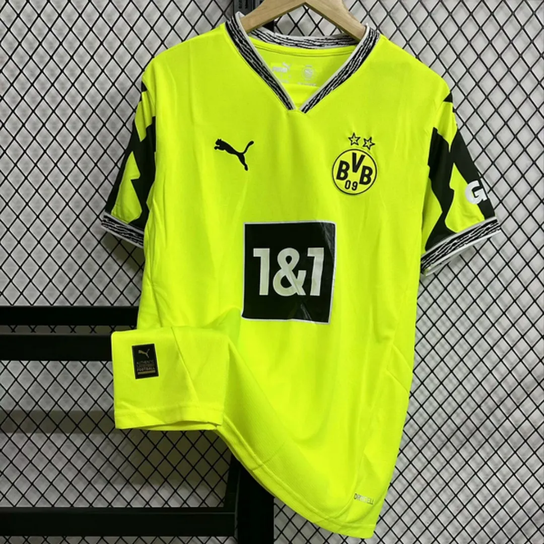 Borussia Dortmund Soccer Jersey - Image 4