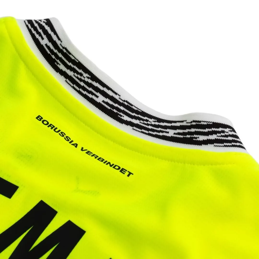 Borussia Dortmund Soccer Jersey - Image 9