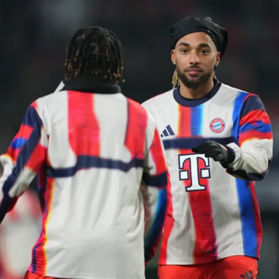 Adidas Bayern Soccer Jersey - Image 4