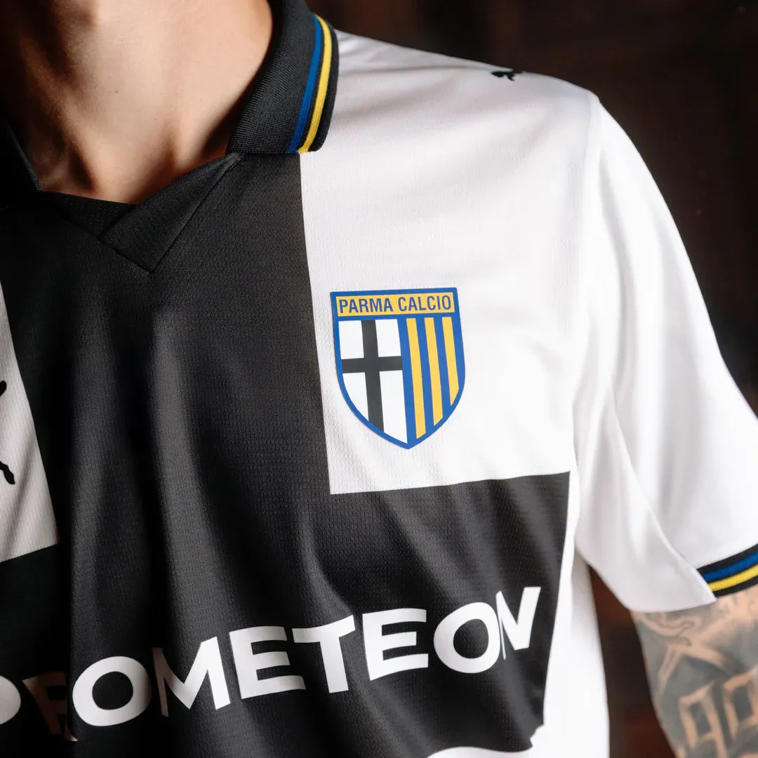 Parma Calcio Home Jersey - Image 3