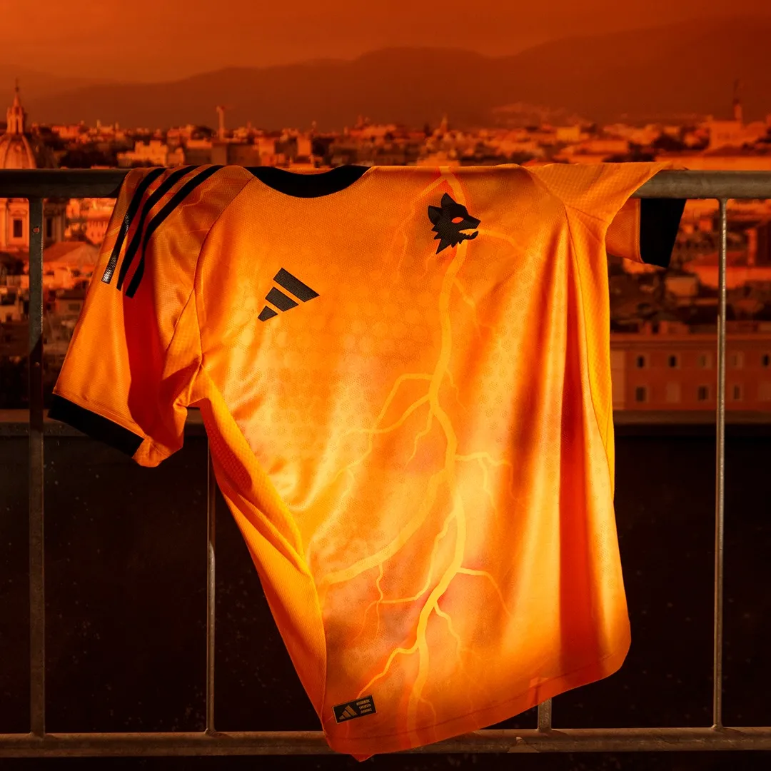 Adidas AS Roma Football Jersey - Image 3