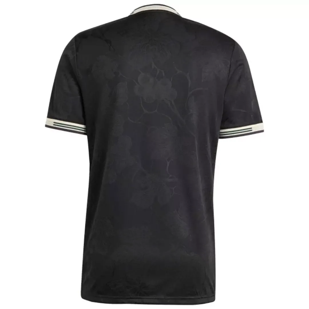Alternative view of Juventus Football Jersey