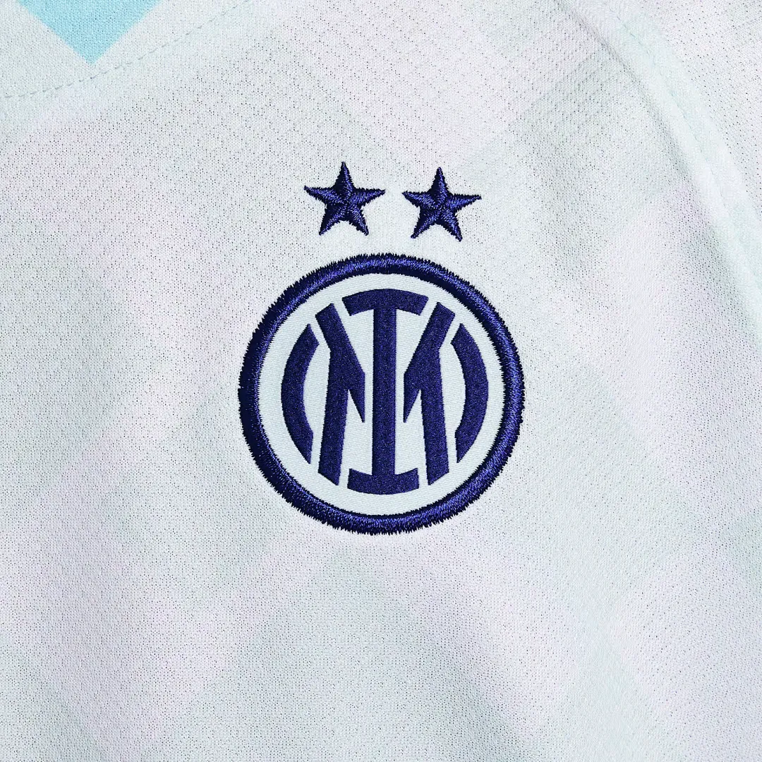 Inter Milan Kids Football Kit - Image 7