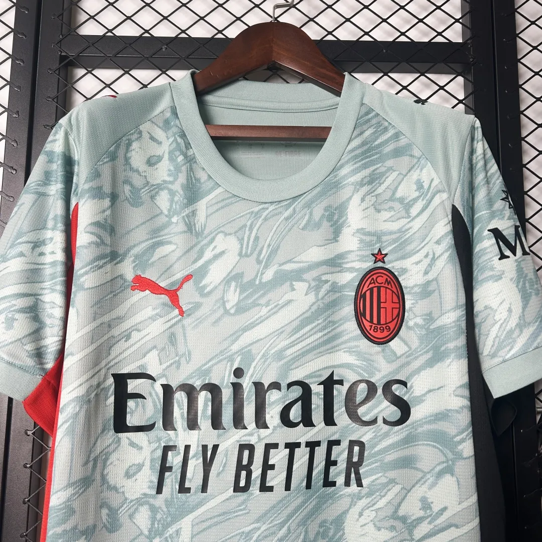 AC Milan Goalkeeper Jersey - Image 4