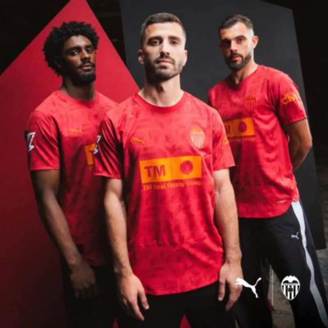 Puma Valencia Soccer Jersey - Image 3