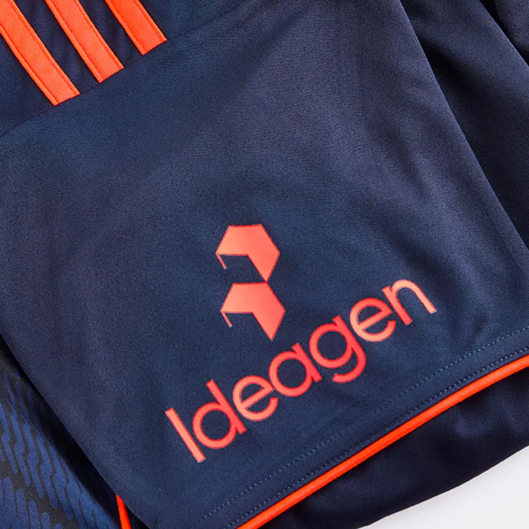 Nottingham Forest Third Jersey - Image 7