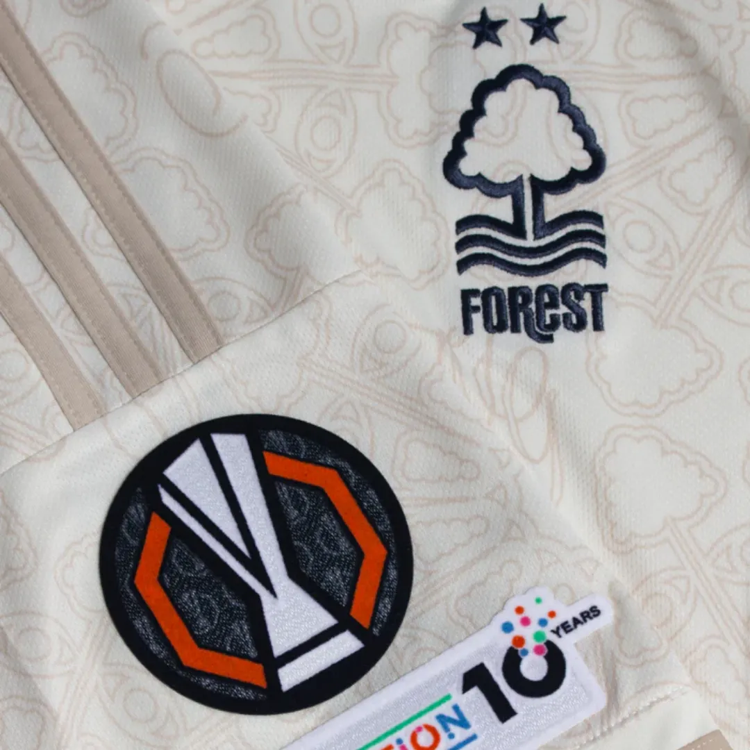 Nottingham Forest Away Jersey - Image 5