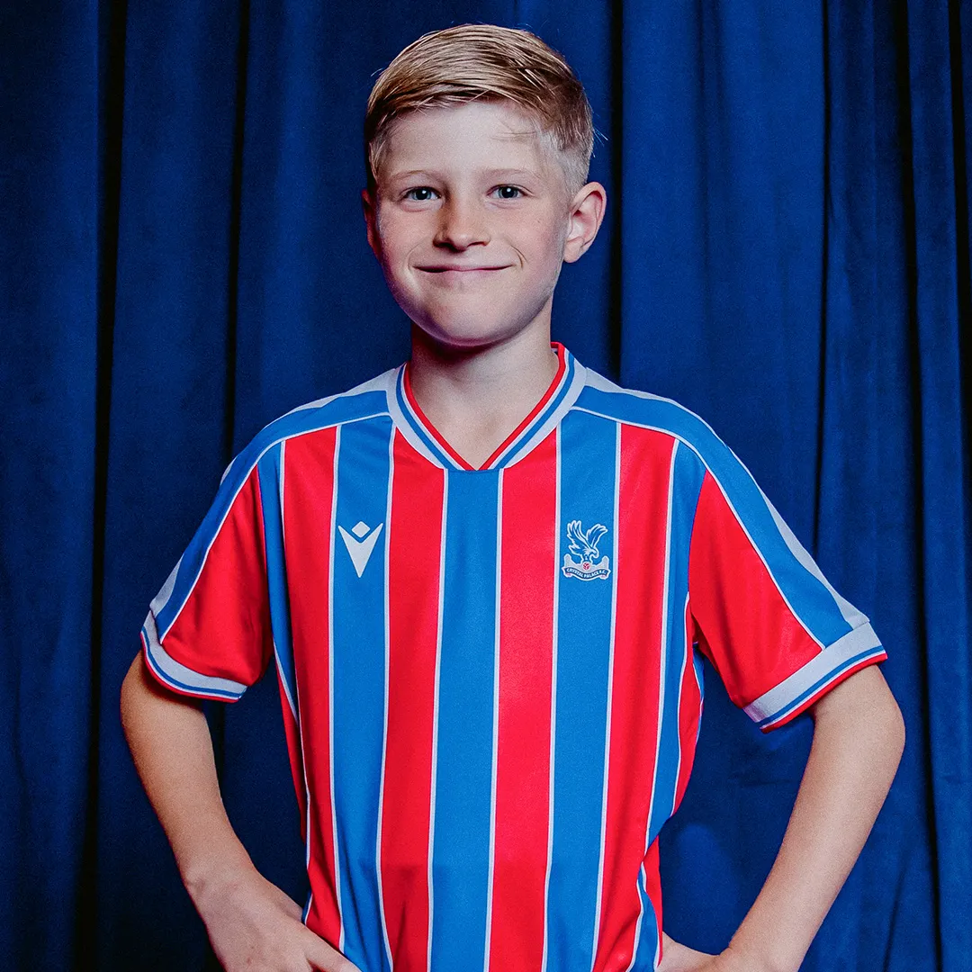 Alternative view of Kid's Crystal Palace Home Kit 2025/26