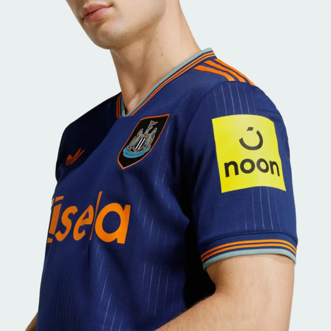 Newcastle United Third Jersey - Image 6