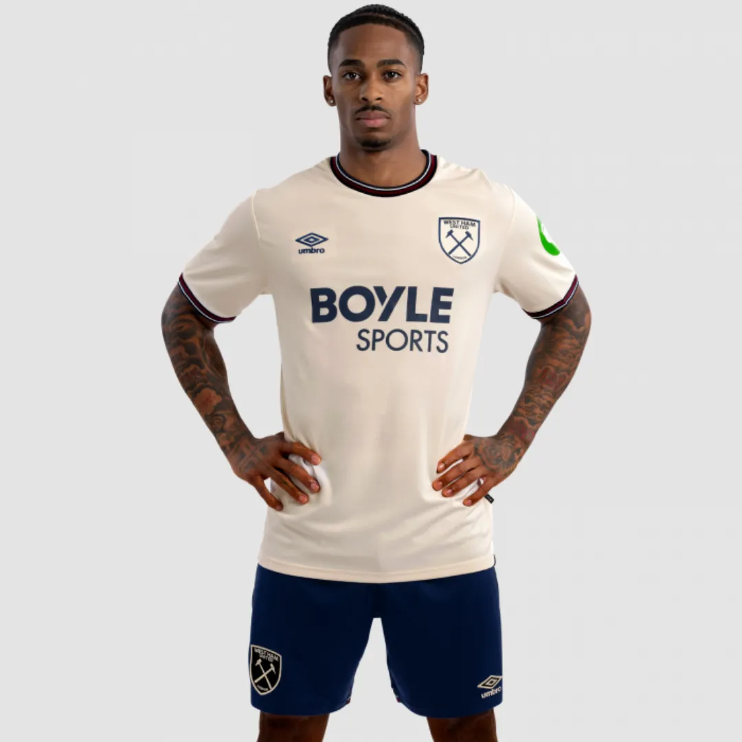 Umbro West Ham United Away Jersey - Image 3