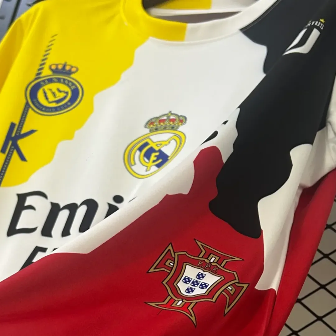 Ronaldo Commemorative Jersey - Image 3