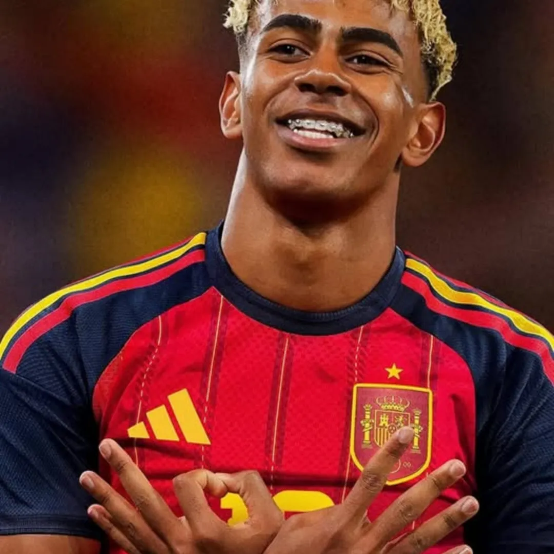 Adidas Lamine Yamal Spain Jersey - Image 3