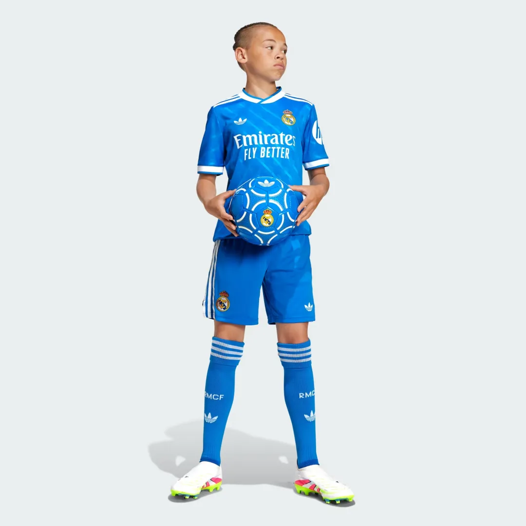 Real Madrid Kids Football Kit - Image 5