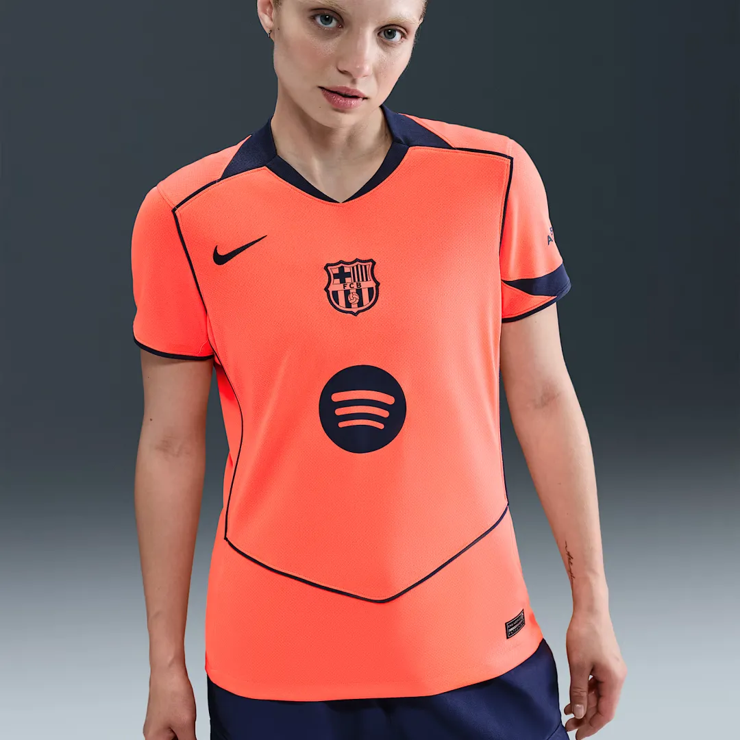 Barcelona Women Football Jersey - Image 3
