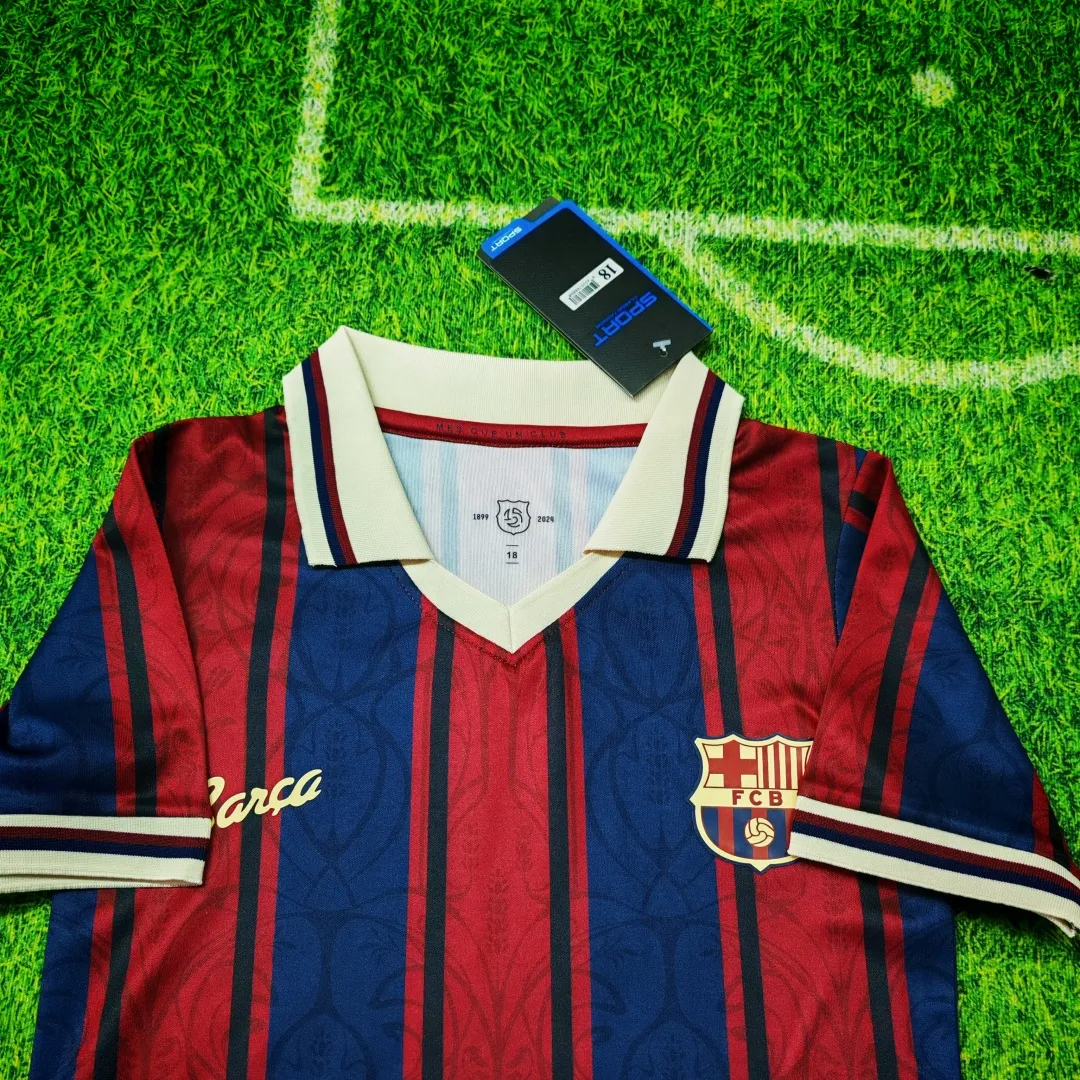 Barcelona Kids Soccer Kit - Image 4