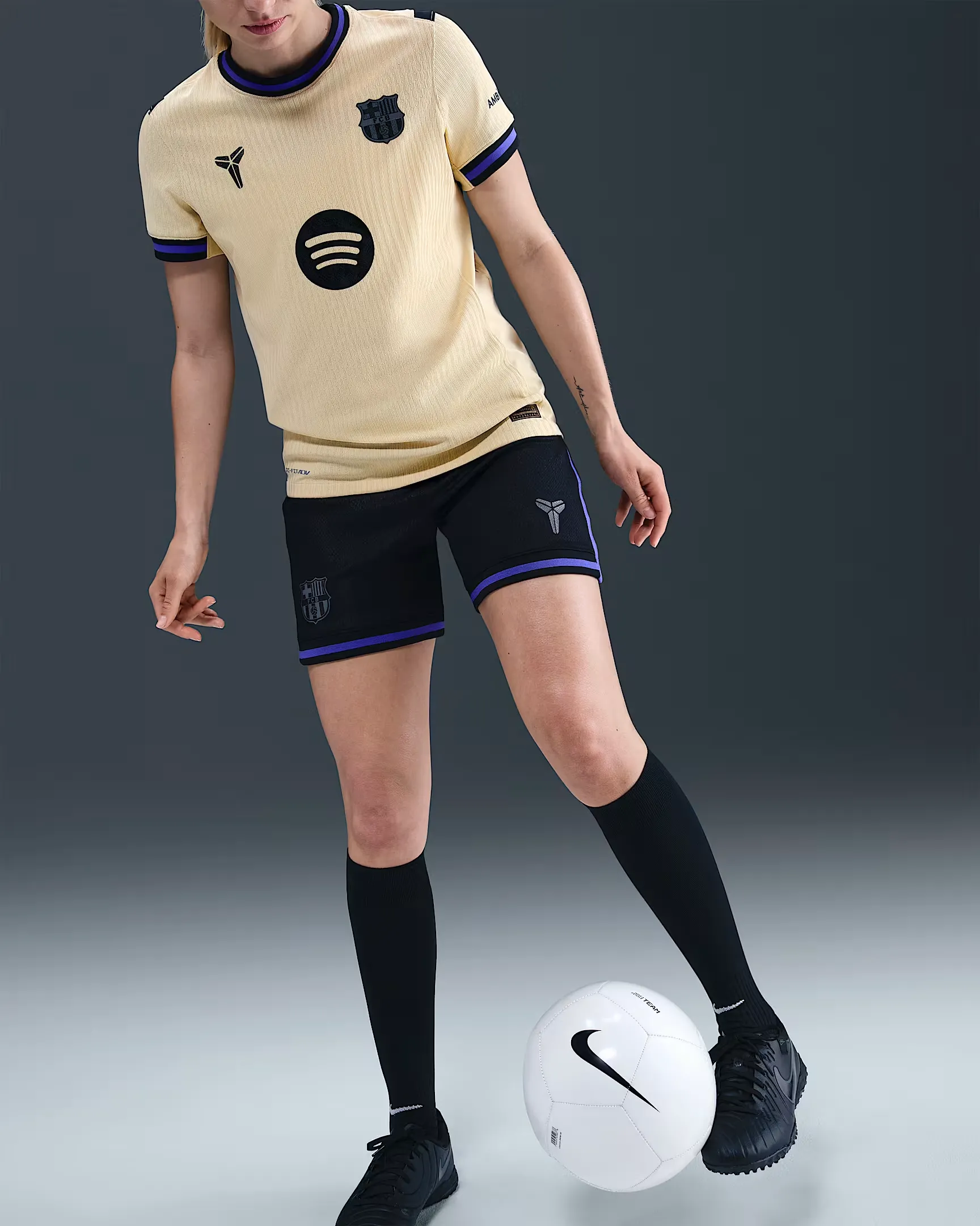 Barcelona Women's Soccer Jersey - Image 4