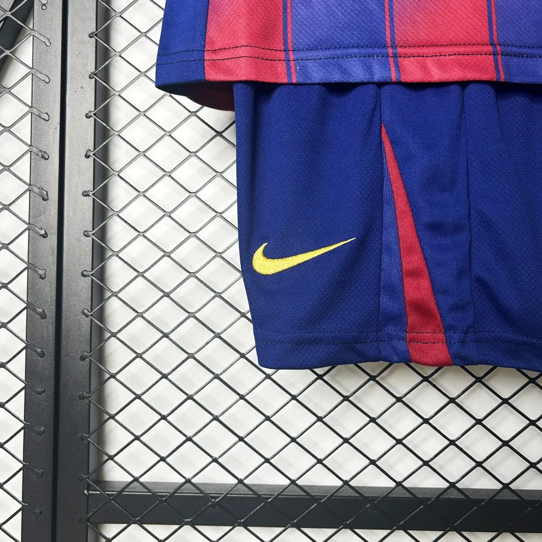 Nike Barcelona Kids Football Kit - Image 11