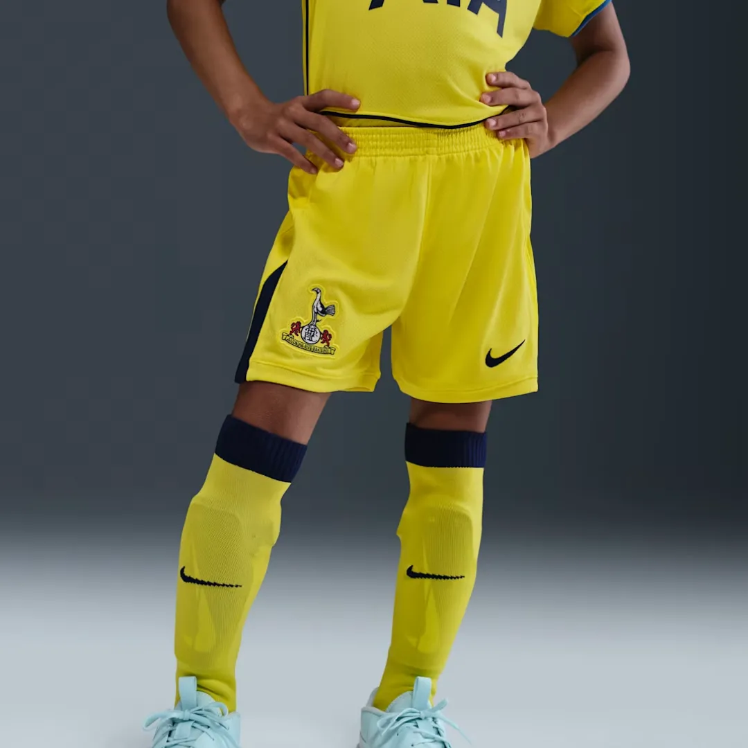 Tottenham Hotspur Kids Kit - Image 8