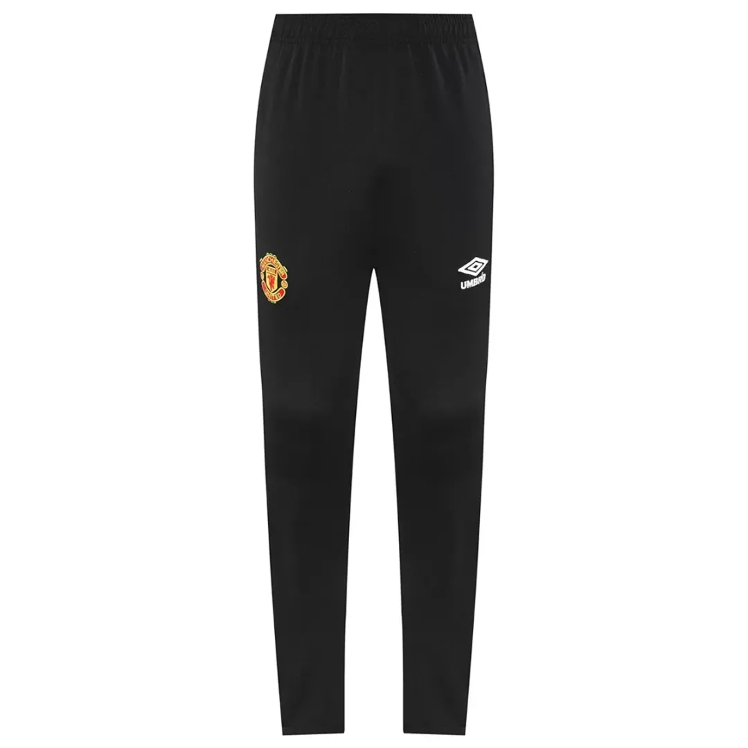 Umbro Manchester United Tracksuit - Image 5
