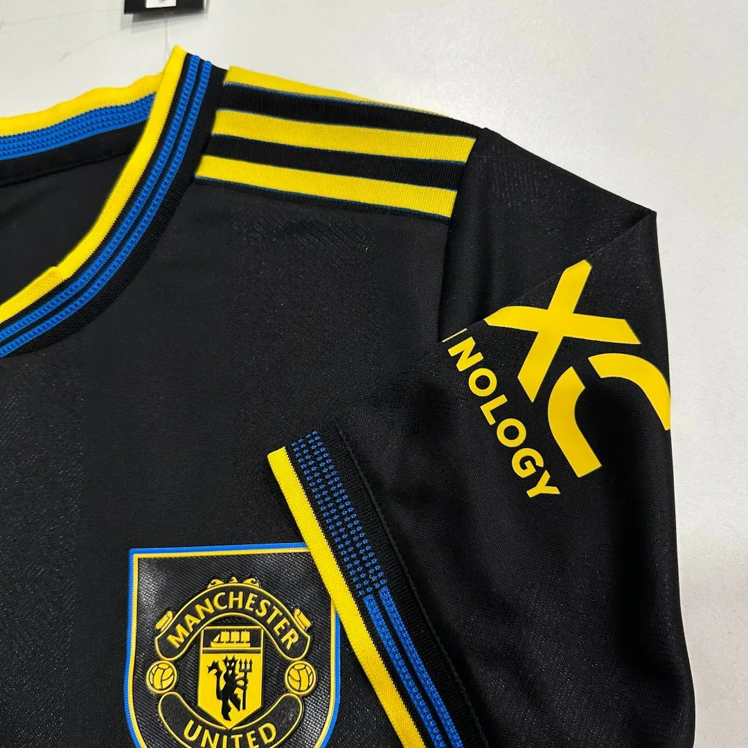 Manchester United Third Jersey 2025/26 - Image 4