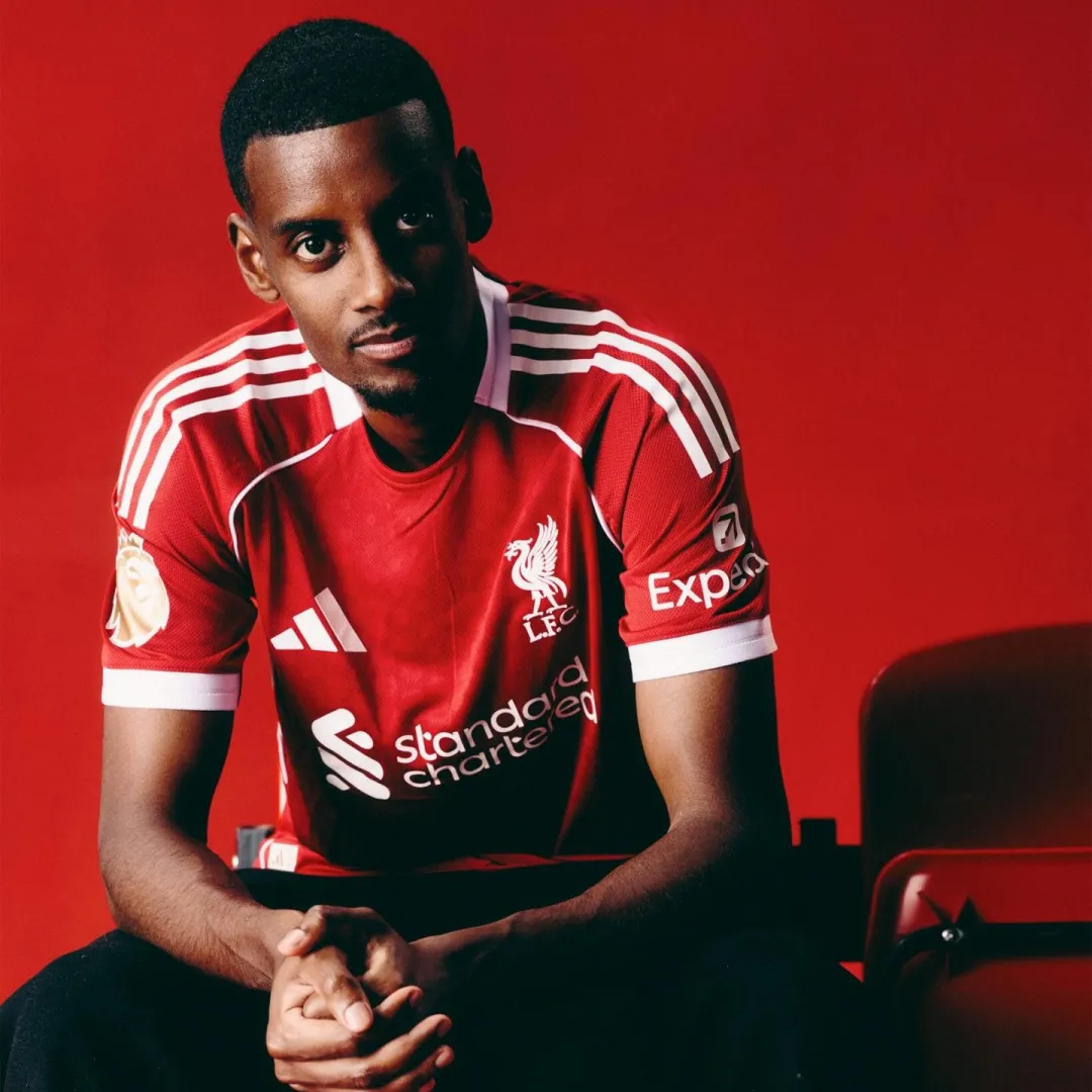 Liverpool ISAK 9 Home Jersey - Image 5