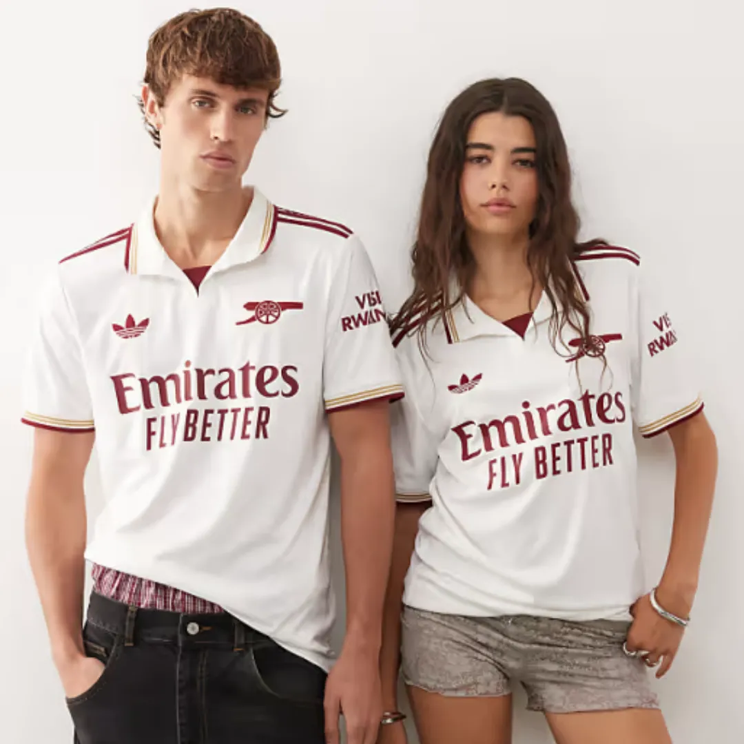 Arsenal Football Jersey - Image 3