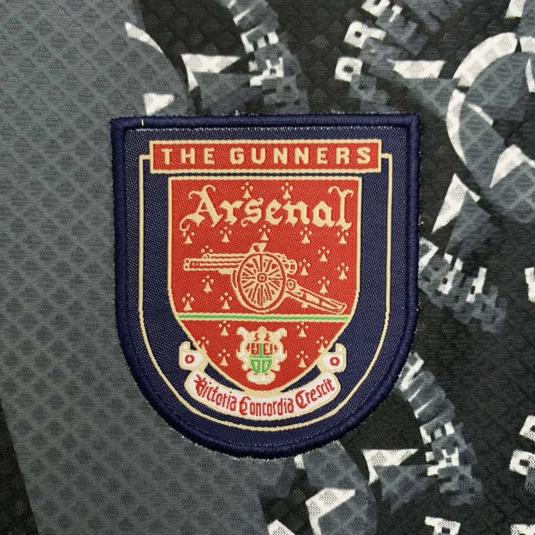 Arsenal Goalkeeper Long Sleeve Jersey - Image 5