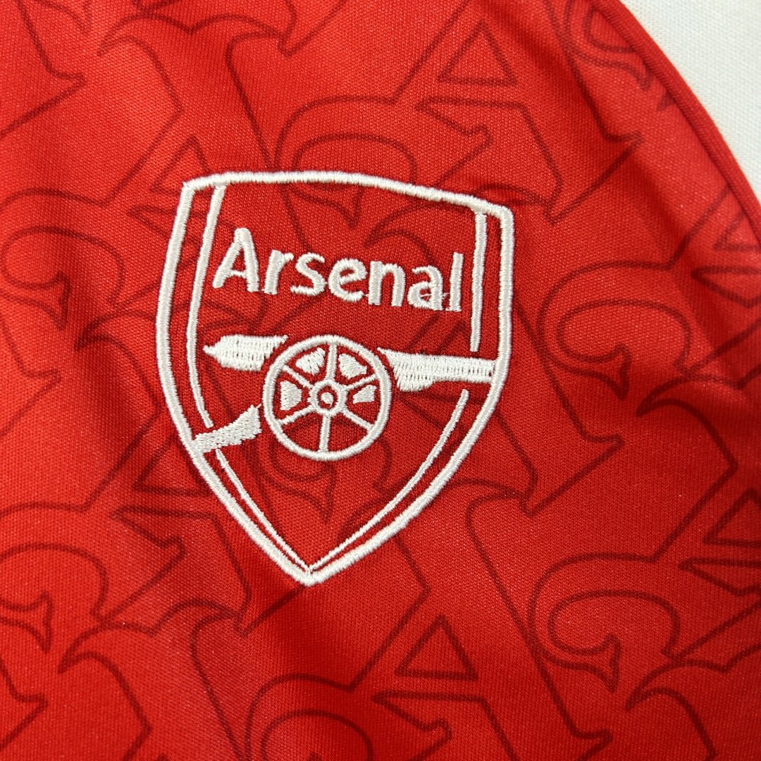 Arsenal Kids Home Kit - Image 6